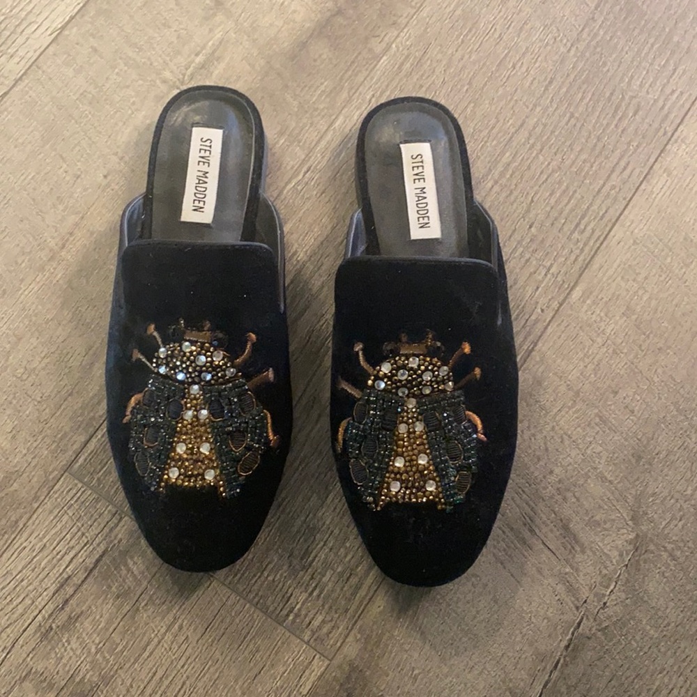 Steve Madden black mule